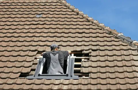 Pose de velux - Valliguières
